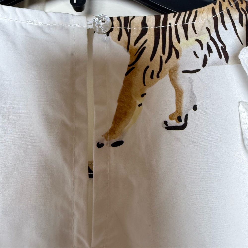 White Tiger-Print Ruffle Sleeve Blouse - Picture 11 of 11